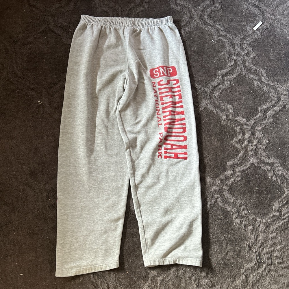 Nice, relaxed, baggy sweats